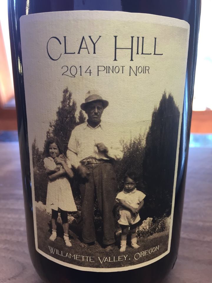 Clay Hill – De Ponte Cellars – 2014 Pinot Noir – Willamette Valley