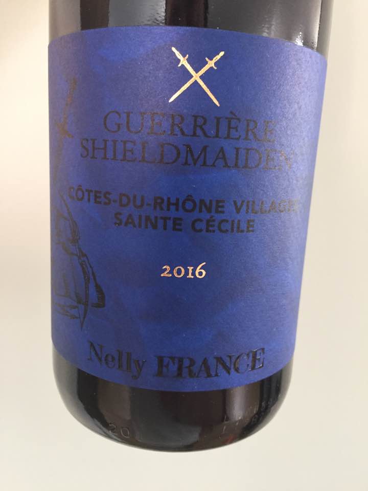 Nelly France – Guerrière Shieldmaiden 2016, Sainte Cécile – Côtes du Rhône Villages