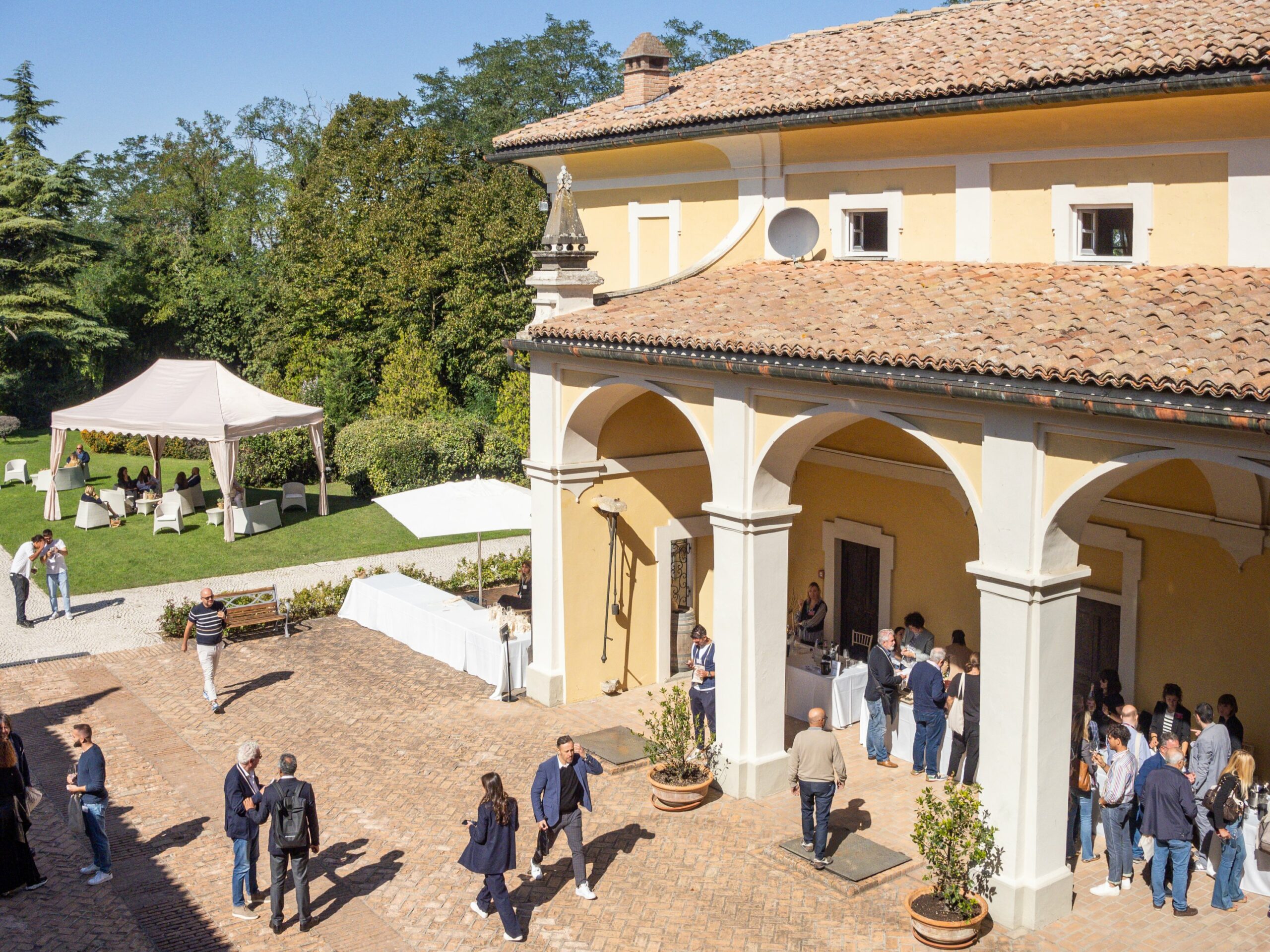 Oltrepò, Land of Pinot Noir!