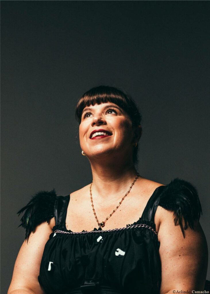 Une œuvre de Joana Vasconcelos pour illustrer l’étiquette de Château Mouton Rothschild 2023