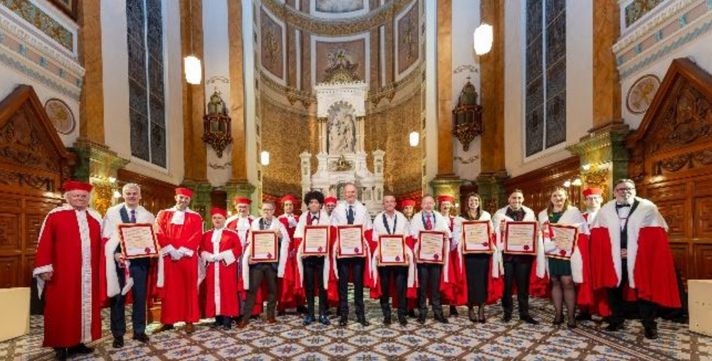 Cérémonie de création de la Chancellerie de la Jurade de Saint-Émilion à Québec, réunissant les Jurats dans la chapelle du Séminaire de Québec.