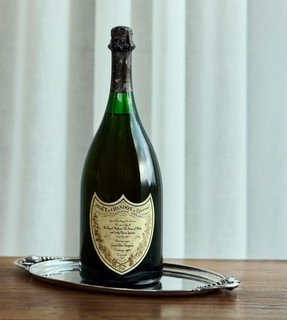 Un magnum de Dom Pérignon 1961 du mariage de Charles et Diana bientôt vendu aux enchères