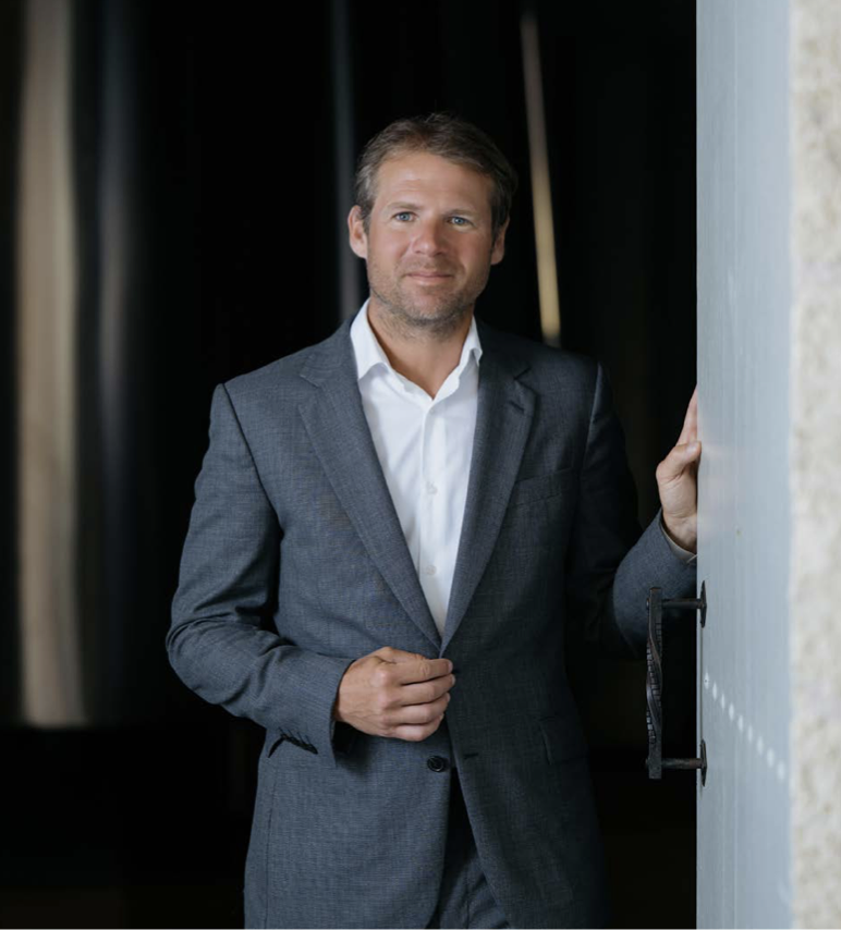 Aurélien Valance succédera à Philippe Bascaules à la direction générale de Château Margaux